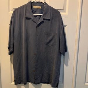 Tommy Bahama Men’s Size L 100% Silk Shirt